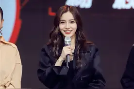 《巧手神探》今晚首播 杨颖谭卓携巧手大师登台图片