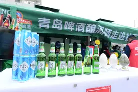 准新娘子的“幸福味”山东大汉的“小乡愁”青岛啤酒“百万社区大酬宾活动”继续深入 走入每个粉丝心中图片