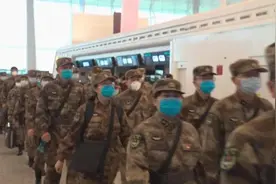 这就是军人离开时的样子……图片