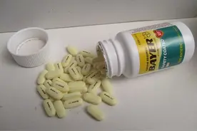 新研究发现阿司匹林可显著降低患消化道癌风险图片
