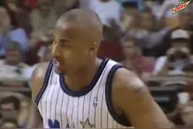24年前的今天：德尼斯-斯科特成NBA单场10+三分首人图片