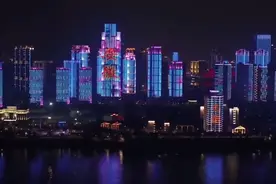 这一刻，武汉夜空中全是“安徽”图片