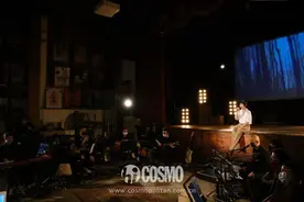 红人馆 | 刘若英的线上直播演唱会，1.5亿人隔着屏幕落泪图片