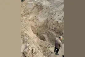 生命消失在土方之下：原阳儿童压埋事件中破碎的家庭与敲响的警钟图片