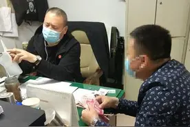 “你瞅啥”“瞅你咋地……”只因多看“一眼”，两人受伤一人获刑图片