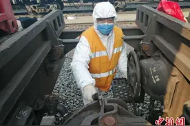 中俄间27公里的“逆行”之路图片