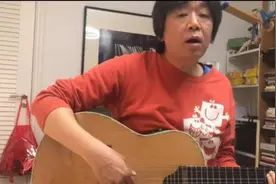 歌手老狼朋友圈中的“together at home”图片