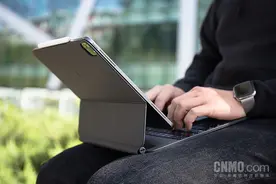 iPad Pro妙控键盘：“炫富”键盘+触控板能否代替笔电？图片