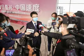 中原“金凤凰”惊艳亮相，迅速点燃各大媒体关注热情！图片