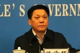 省会城市，常务副市长退休两年后被查图片