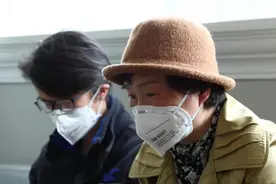父亲去世后，我们捐献了他的遗体图片