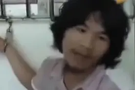 病得不轻！“这辈子不可能打工”的周某出狱，竟有30多家网红公司抢着签约图片