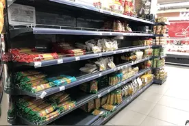 专访在俄留学生：当地人依然不重视疫情，我们想回来图片