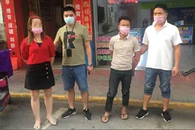 为爱疯狂！三水一男子为哄女友开心，竟跑去偷车图片