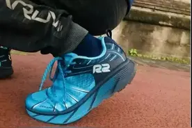 跑鞋舒适才是是致胜法宝，这双鞋，让你跑的更稳更快更远图片