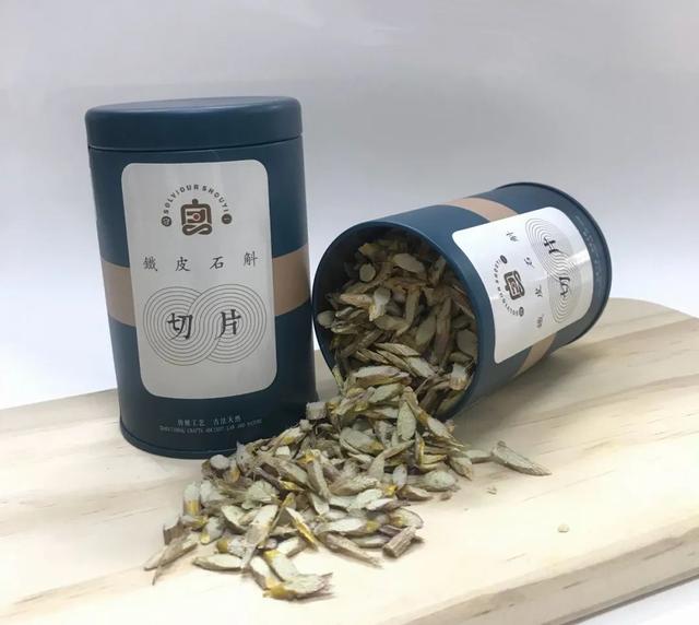 花胶石斛功效与作用及食用方法 2026年花胶石斛功效与作用及食用方法视