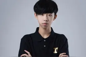 拒绝到虎牙直播，18岁小伙被RNG俱乐部起诉，索赔5000万元图片