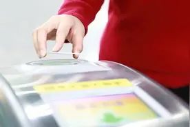 上海发行了全国通用的交通卡？旧卡可换新卡？别急，听我说完图片
