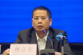 专家建议：返校学生尽量步行 勿与他人分享食物图片