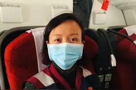 四川专家陈萍：我在金银潭医院和武汉精神卫生中心 守护医护安全图片