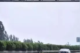 高速路的“区间测速”，躲避原来如此简单，车主：早点知道就好了！图片