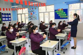 郑州经开区教文体局举行小学复学疫情防控实战演练图片