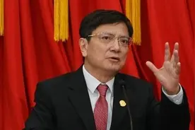 “强哥”来啦 图片