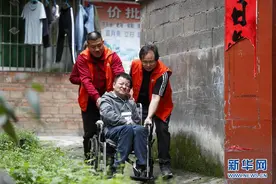 脚下难行 心中有光——一名脑瘫患者的阅读之旅图片