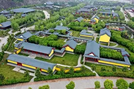 东阳：游横店圆明新园 赏满园春色图片