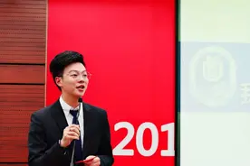 市优秀毕业生、全国挑战杯特等奖，今天来介绍下这位全能的上大小哥哥图片