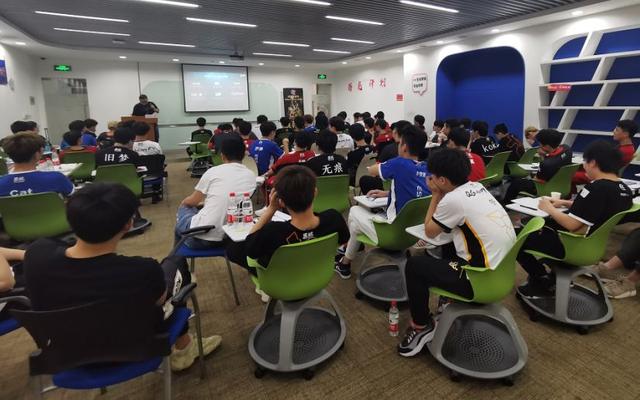 TS拖欠奖金已发但此事未完，“污点”将影响年度考评