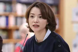 董卿“为你读诗”，送给5岁的儿子图片