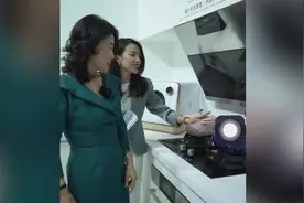 董明珠直播带货首秀，卖了23万元还很卡