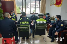 好大的胆子！货车超载闯关逃逸，还不是第一次图片