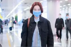 机场穿搭被网友吐槽丑 张馨予回应：为什么疫情期间还有人拍机场图片
