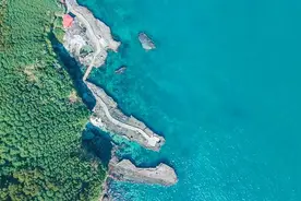 推荐 | 不用出国就能坐拥一线海景，听着海浪声声、细数天空繁星点点图片