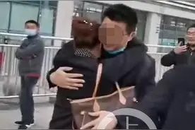 对话“错换人生28年”事件当事人：卖血借钱先治病，再追责图片