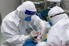 宝宝爱流泪还眼屎多，妈妈以为是上火，检查才知是新生儿泪囊炎图片