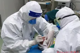 宝宝爱流泪还眼屎多，妈妈以为是上火，检查才知是新生儿泪囊炎图片