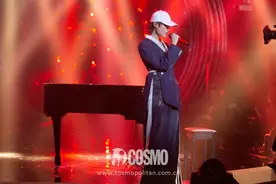 时髦办 | 15年后李宇春重回超女舞台，我们才发现她“疯”了这么多年图片