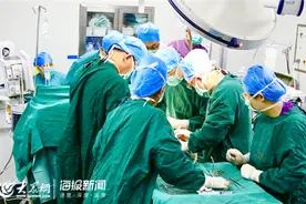 73岁“老药罐”发心脏病，山东医生在“心脏不停跳”下成功手术图片