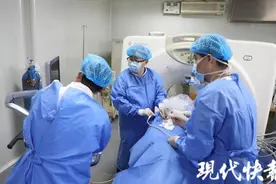 不开刀也能治疗乳腺癌，冷冻消融术成功击溃肿瘤细胞图片