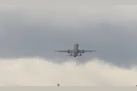 唐山多次巨响原因查明，是飞机加速造成视频封面