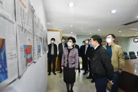 福建省委常委、宣传部部长、统战部部长邢善萍到人民日报社福建分社、人民日报数字传播（福建）有限公司等调研图片