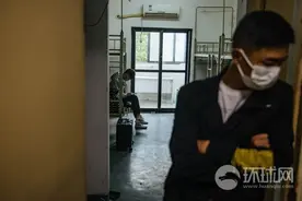 彭博商业周刊发长文：解封后的武汉图片