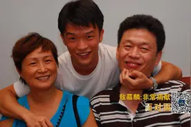 新冠肺炎逝者家属：捐献父亲遗体，相信他会赞同我们图片