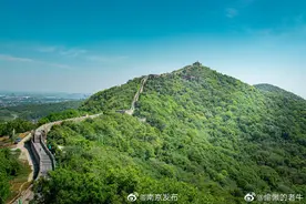 老山之巅｜南京也有长城图片