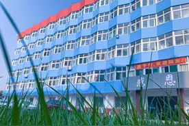盘活闲置资产，济东新村内旧宿舍楼华丽蜕变成新校园图片