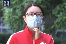 哽咽作别武汉 这些重症专家奔赴下一个“战场”图片