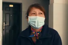 “想你们了，孩子们！”武汉高校宿管阿姨与学生视频泪奔图片